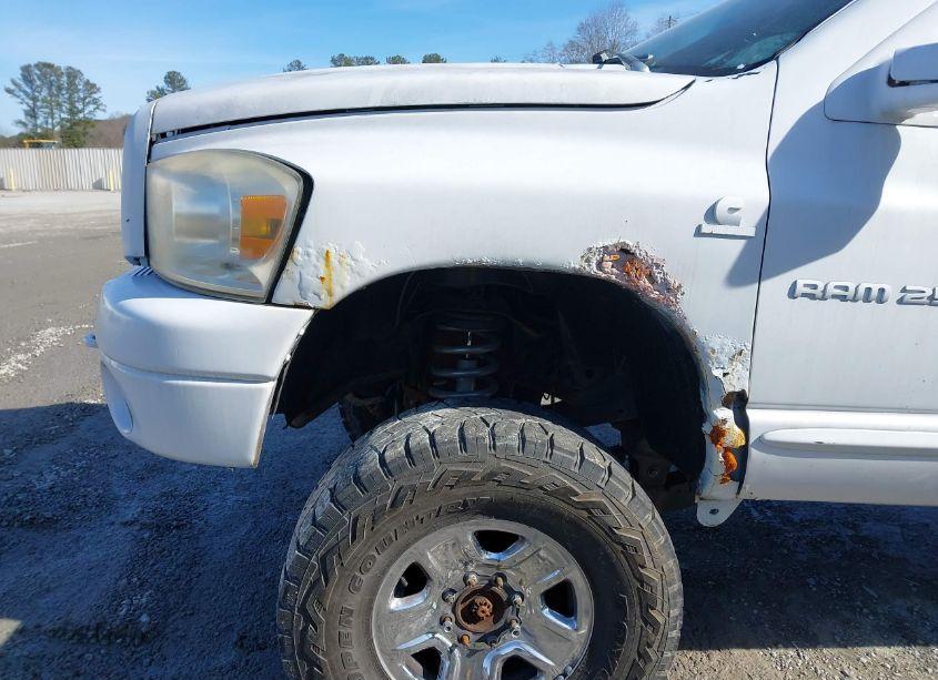 Photo 6 of 2006 Dodge Ram 2500 SLT/TRX4 OFF ROAD/SPORT/POWER WAGON (VIN 1D7KS28C06J138062)