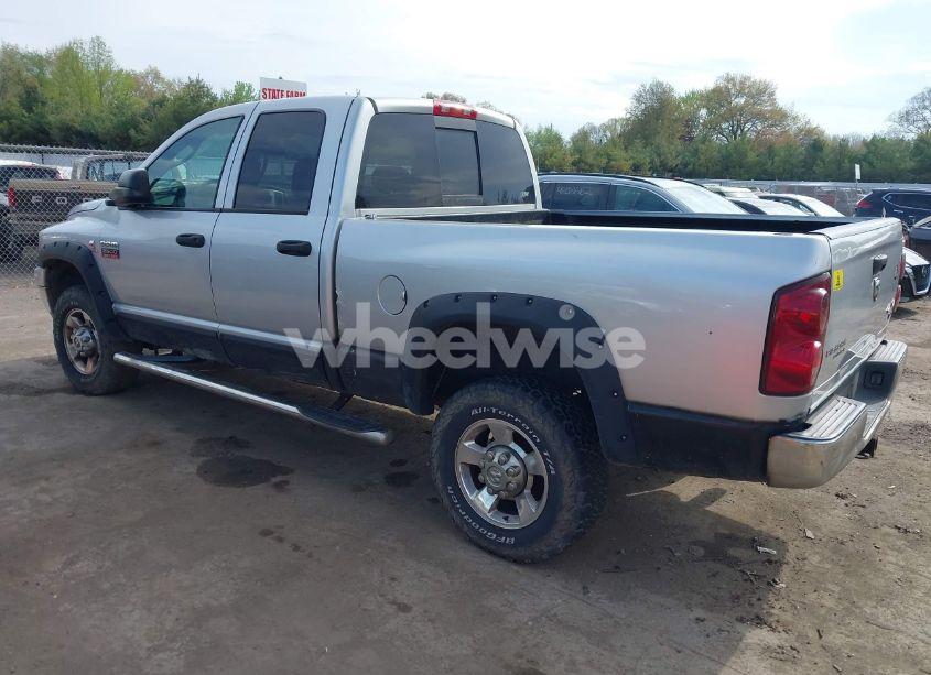 Photo 3 of 2007 Dodge Ram 2500 SLT/TRX4 OFF ROAD/SPORT/POWER WAGON (VIN 1D7KS28C27J534902)