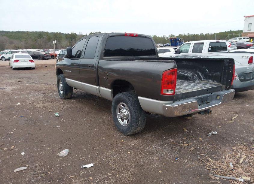 Photo 3 of 2005 Dodge Ram 2500 SLT/LARAMIE (VIN 1D7KS28D35J511215)