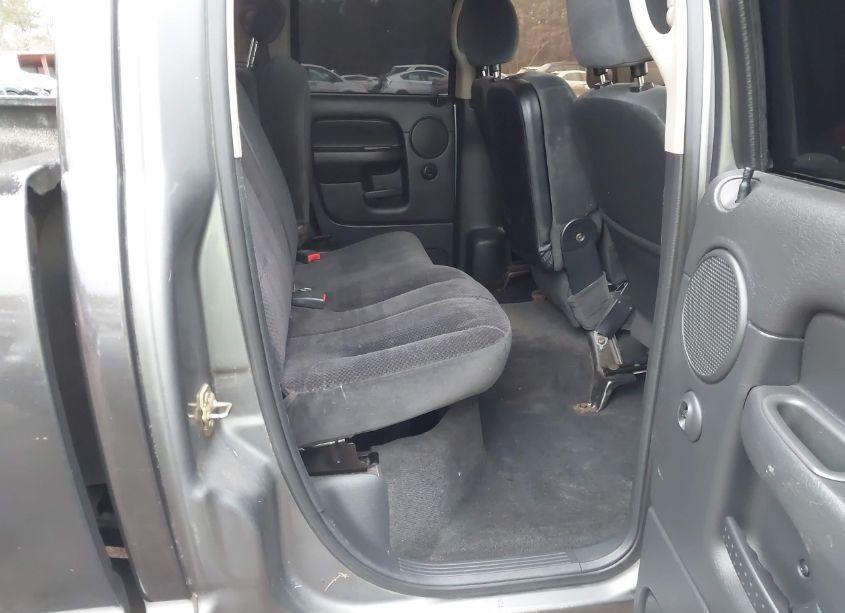 Photo 8 of 2005 Dodge Ram 2500 SLT/LARAMIE (VIN 1D7KS28D35J511215)