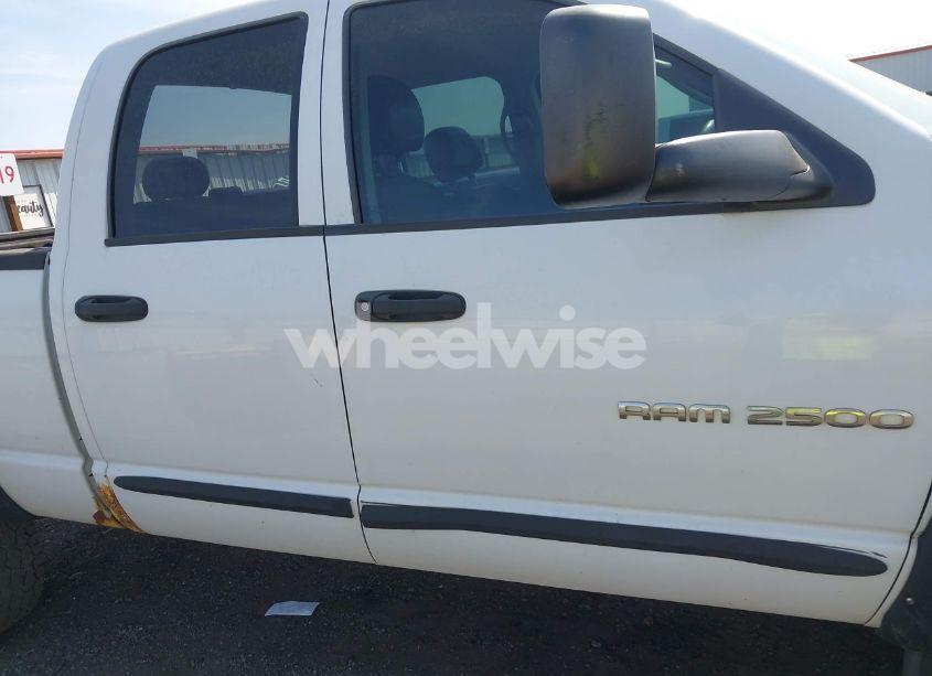 Photo 13 of 2004 Dodge Ram 2500 ST (VIN 1D7KU28D74J143209)