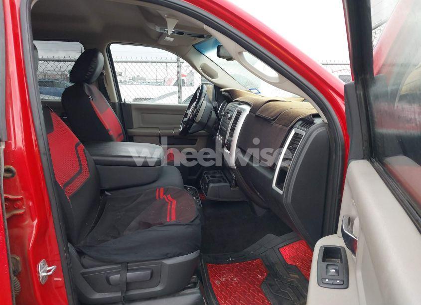 Photo 5 of 2010 Dodge Ram 1500 SLT/SPORT/TRX (VIN 1D7RB1CT0AS246457)