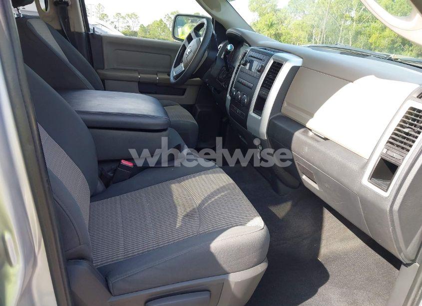 Photo 5 of 2010 Dodge Ram 1500 SLT/SPORT/TRX (VIN 1D7RB1CT4AS223683)