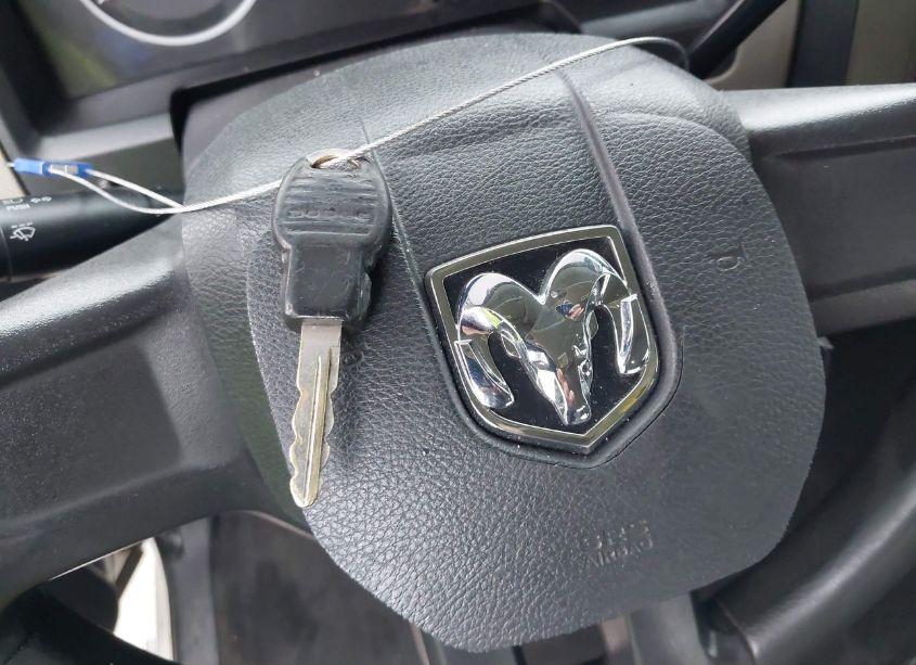 Photo 11 of 2010 Dodge Ram 1500 ST (VIN 1D7RB1GK1AS126328)