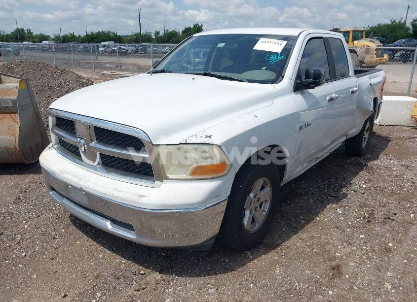 Photo 2 of 2010 Dodge Ram 1500 SLT/SPORT/TRX (VIN 1D7RB1GP1AS135770)