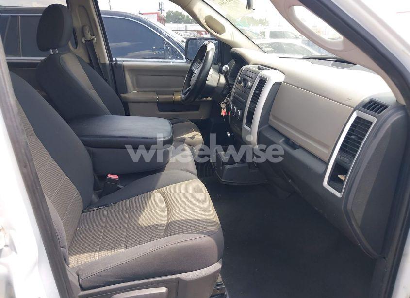 Photo 5 of 2010 Dodge Ram 1500 SLT/SPORT/TRX (VIN 1D7RB1GP1AS135770)