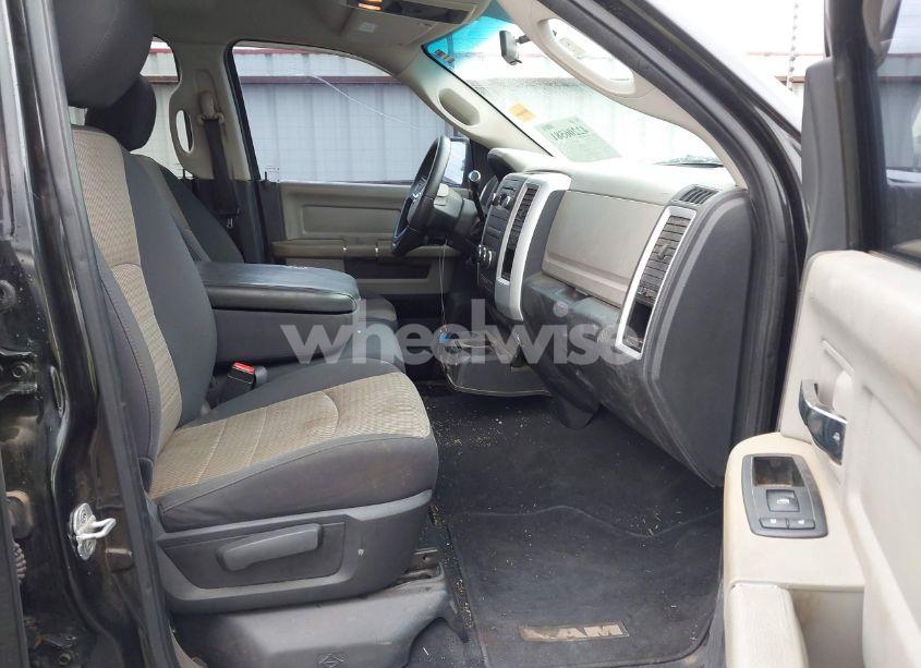 Photo 5 of 2010 Dodge Ram 1500 SLT/SPORT/TRX (VIN 1D7RB1GP4AS225575)