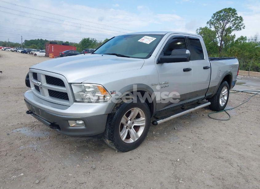 Photo 2 of 2010 Dodge Ram 1500 SLT/SPORT/TRX (VIN 1D7RB1GT6AS112613)