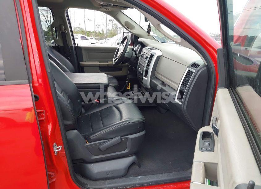 Photo 5 of 2010 Dodge Ram 1500 SLT/SPORT/TRX (VIN 1D7RB1GT7AS214678)