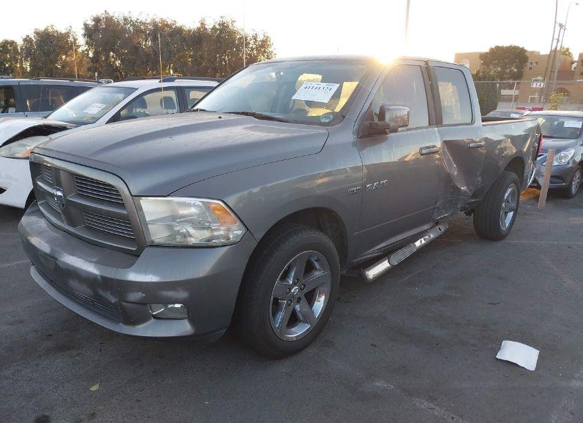 Photo 2 of 2010 Dodge Ram 1500 SLT/SPORT/TRX (VIN 1D7RB1GT8AS230954)