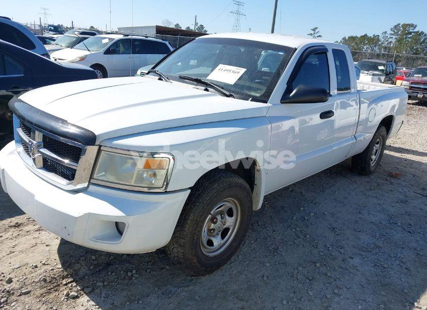 Photo 2 of 2010 Dodge Dakota ST (VIN 1D7RE2BK9AS207839)