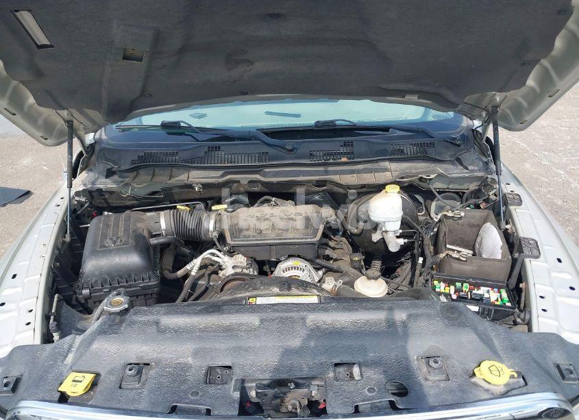 Photo 10 of 2010 Dodge Ram 1500 ST (VIN 1D7RV1CP2AS260659)