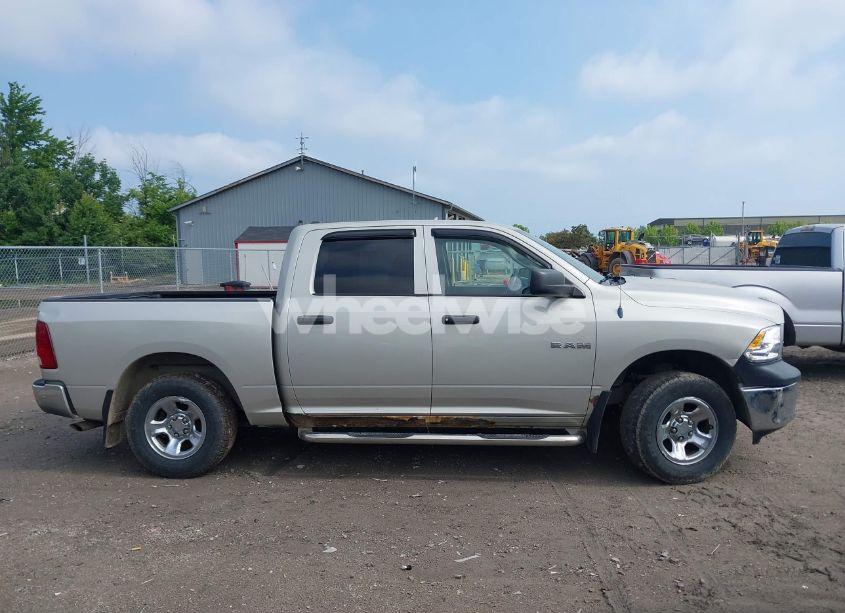 Photo 13 of 2010 Dodge Ram 1500 ST (VIN 1D7RV1CP2AS260659)