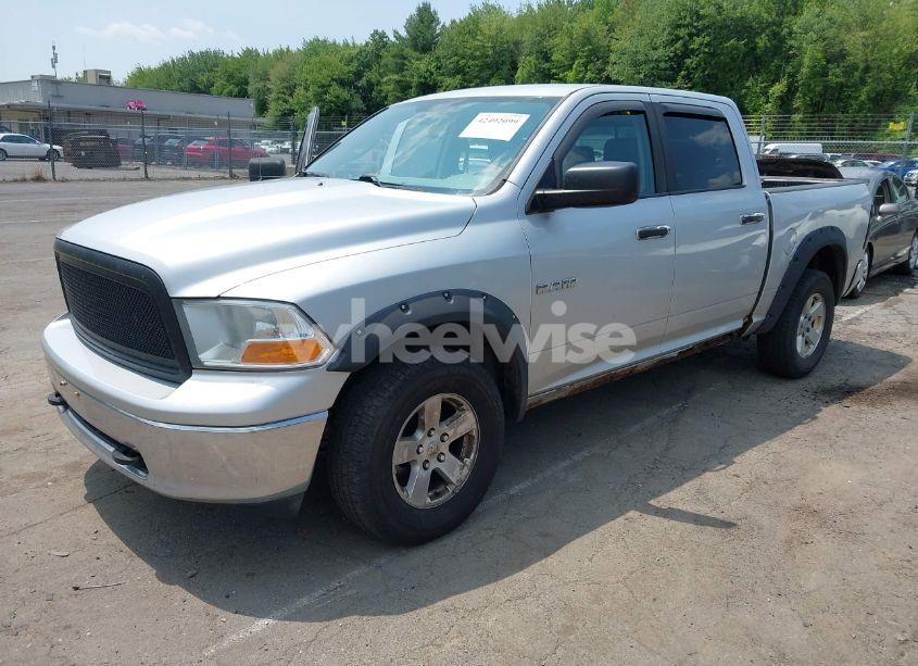 Photo 2 of 2010 Dodge Ram 1500 SLT/SPORT/TRX (VIN 1D7RV1CP3AS197393)