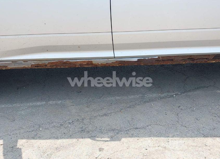 Photo 6 of 2010 Dodge Ram 1500 SLT/SPORT/TRX (VIN 1D7RV1CP3AS197393)