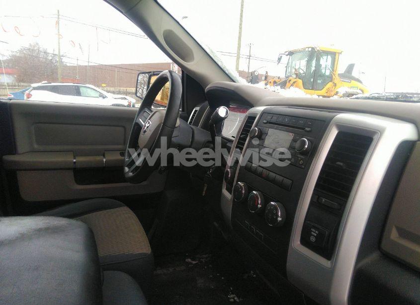 Photo 5 of 2010 Dodge Ram 1500 SLT/SPORT/TRX (VIN 1D7RV1CT2AS104134)