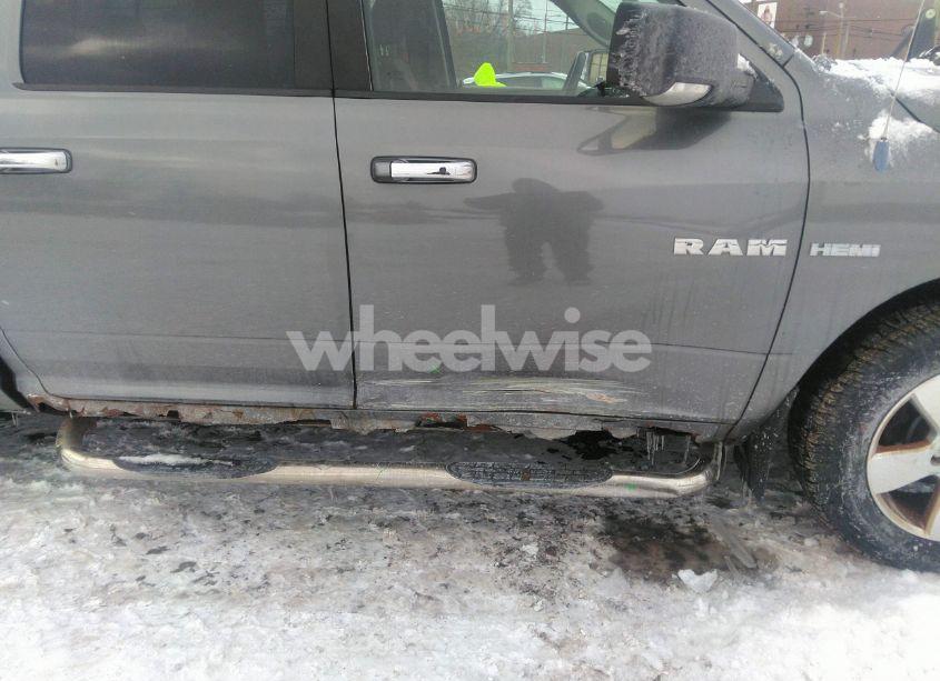 Photo 6 of 2010 Dodge Ram 1500 SLT/SPORT/TRX (VIN 1D7RV1CT2AS104134)