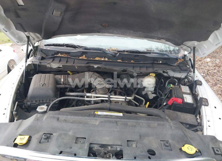 Photo 10 of 2010 Dodge Ram 1500 SLT/SPORT/TRX (VIN 1D7RV1CT2AS260948)