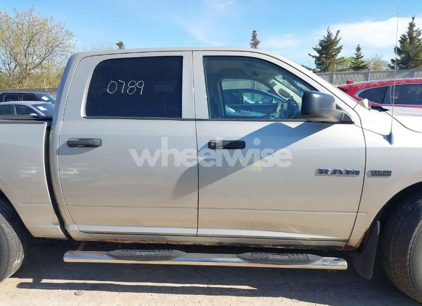 Photo 13 of 2010 Dodge Ram 1500 ST (VIN 1D7RV1CT3AS257203)