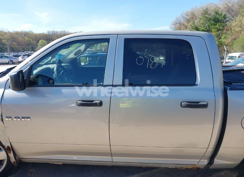 Photo 14 of 2010 Dodge Ram 1500 ST (VIN 1D7RV1CT3AS257203)