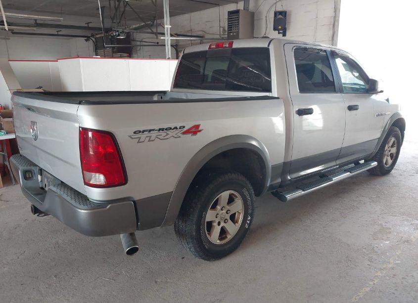 Photo 4 of 2010 Dodge Ram 1500 SLT/SPORT/TRX (VIN 1D7RV1CT5AS123566)