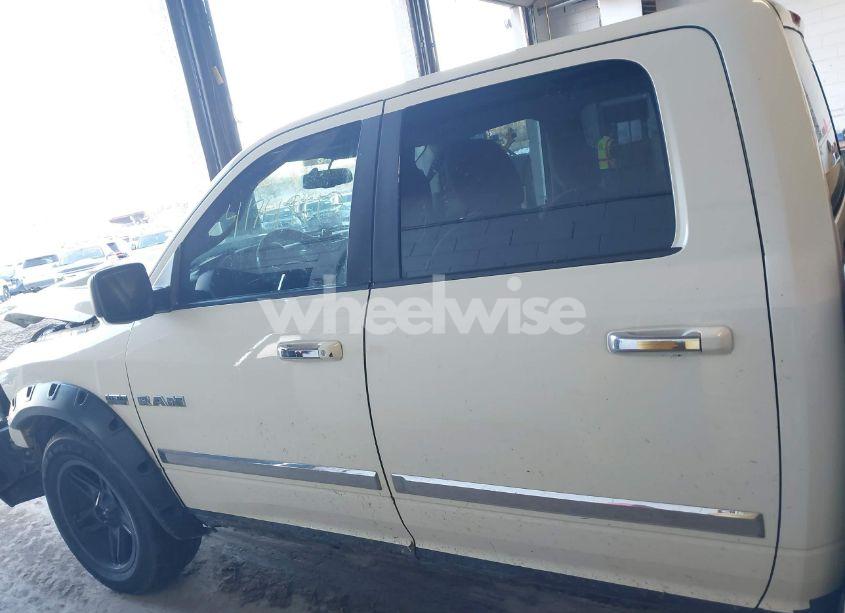 Photo 14 of 2010 Dodge Ram 1500 SLT/SPORT/TRX (VIN 1D7RV1CT5AS227488)