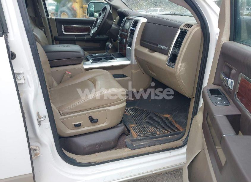 Photo 5 of 2010 Dodge Ram 1500 (VIN 1D7RV1CT6AS183985)