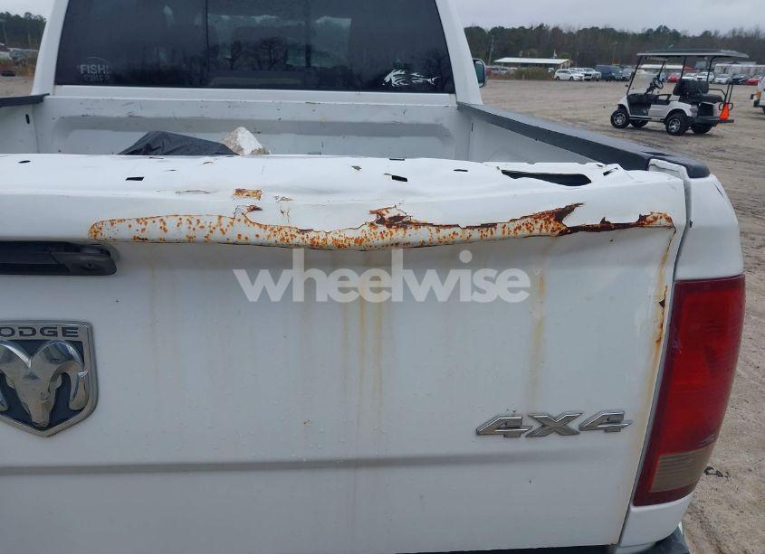 Photo 6 of 2010 Dodge Ram 1500 (VIN 1D7RV1CT6AS183985)