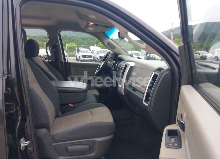 Photo 5 of 2010 Dodge Ram 1500 SLT/SPORT/TRX (VIN 1D7RV1CT6AS261360)