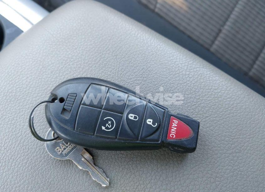 Photo 11 of 2010 Dodge Ram 1500 SLT/SPORT/TRX (VIN 1D7RV1CT7AS231333)