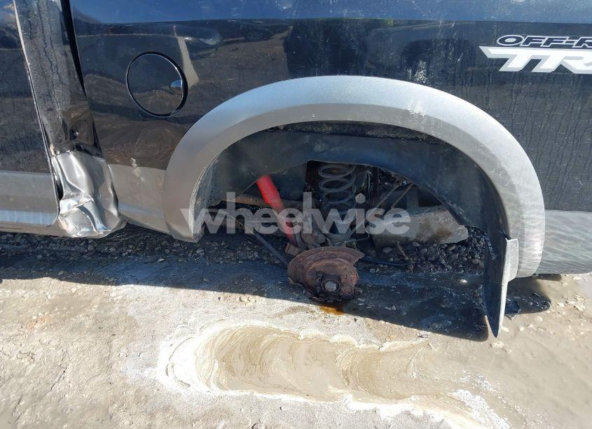 Photo 6 of 2010 Dodge Ram 1500 SLT/SPORT/TRX (VIN 1D7RV1CT7AS231333)