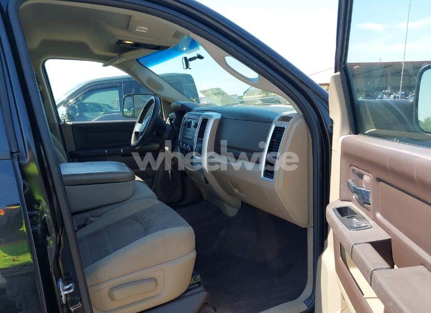 Photo 5 of 2010 Dodge Ram 1500 SLT/SPORT/TRX (VIN 1D7RV1CT8AS239196)