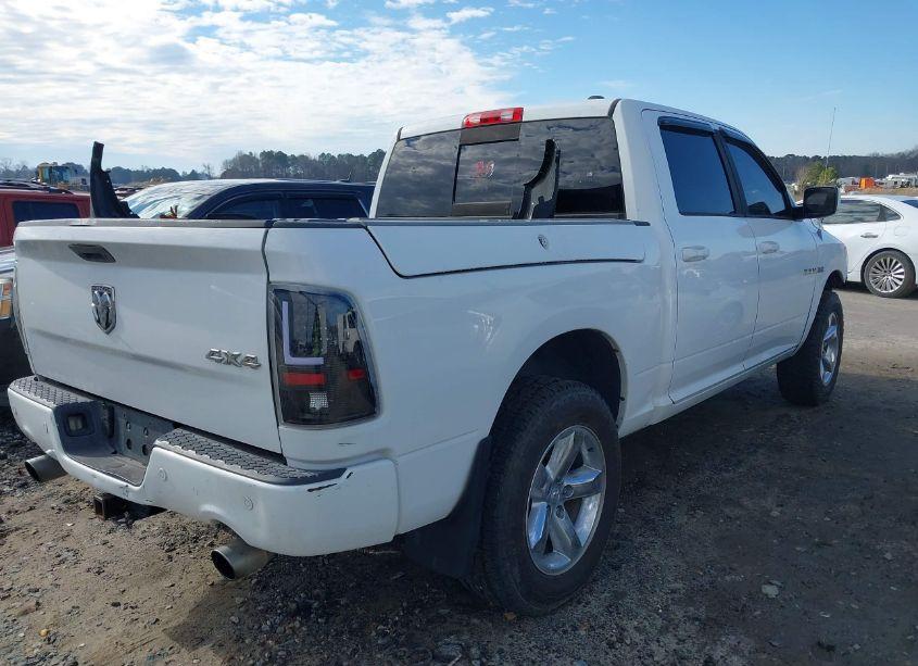 Photo 4 of 2010 Dodge Ram 1500 SLT/SPORT/TRX (VIN 1D7RV1CT9AS220141)