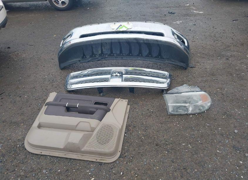 Photo 12 of 2010 Dodge Ram 1500 LARAMIE (VIN 1D7RV1GT0AS122691)