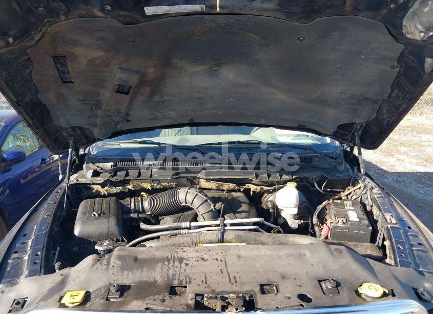 Photo 10 of 2010 Dodge Ram 1500 SLT/SPORT/TRX (VIN 1D7RV1GT0AS147347)