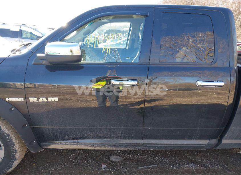 Photo 14 of 2010 Dodge Ram 1500 SLT/SPORT/TRX (VIN 1D7RV1GT0AS147347)