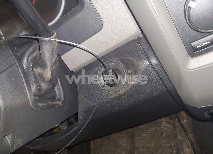 Photo 11 of 2010 Dodge Ram 1500 ST (VIN 1D7RV1GT0AS217722)