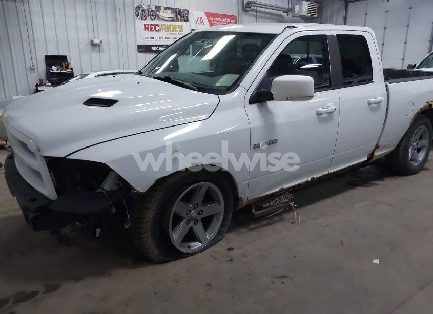 Photo 2 of 2010 Dodge Ram 1500 SLT/SPORT/TRX (VIN 1D7RV1GT1AS258232)