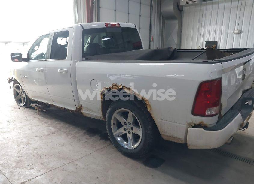 Photo 3 of 2010 Dodge Ram 1500 SLT/SPORT/TRX (VIN 1D7RV1GT1AS258232)