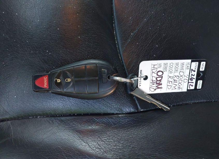 Photo 11 of 2010 Dodge Ram 1500 SLT/SPORT/TRX (VIN 1D7RV1GT4AS183560)