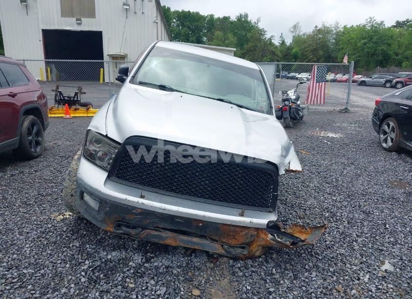 Photo 12 of 2010 Dodge Ram 1500 SLT/SPORT/TRX (VIN 1D7RV1GT6AS123182)