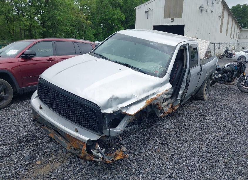 Photo 6 of 2010 Dodge Ram 1500 SLT/SPORT/TRX (VIN 1D7RV1GT6AS123182)