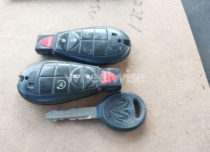 Photo 11 of 2010 Dodge Ram 1500 SLT/SPORT/TRX (VIN 1D7RV1GT9AS171789)