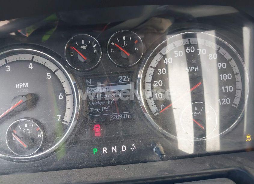 Photo 7 of 2010 Dodge Ram 1500 SLT/SPORT/TRX (VIN 1D7RV1GT9AS171789)