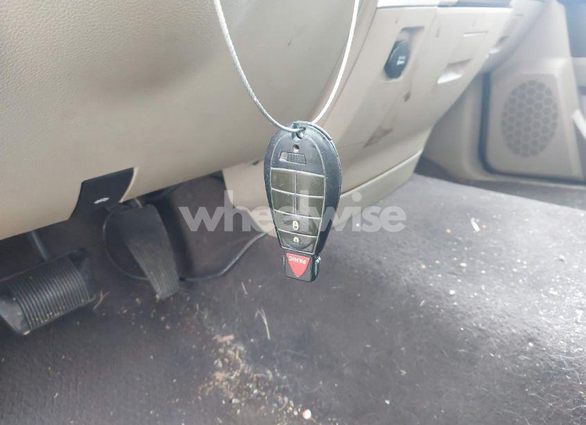 Photo 11 of 2010 Dodge Ram 1500 SLT/SPORT/TRX (VIN 1D7RV1GTXAS260089)