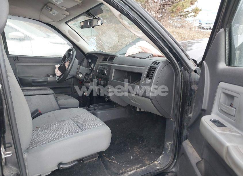 Photo 5 of 2011 Ram Dakota BIGHORN/LONESTAR (VIN 1D7RW3GK3BS579433)