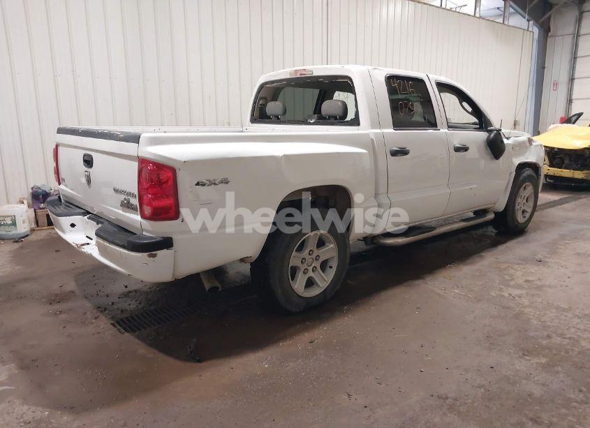 Photo 4 of 2011 Ram Dakota BIGHORN/LONESTAR (VIN 1D7RW3GP4BS648982)