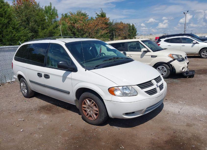 2005 Dodge Grand CARAVAN SE (VIN 1D8GP24R85B275451) main photo