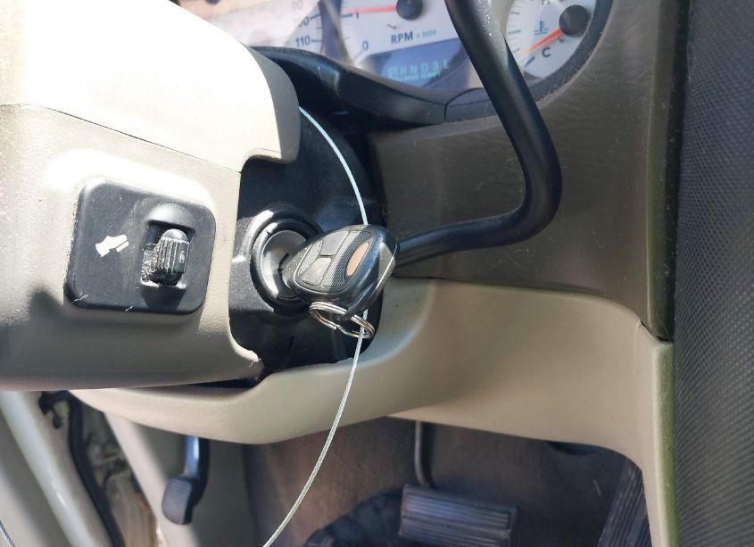 Photo 11 of 2005 Dodge Grand CARAVAN SE (VIN 1D8GP24R85B275451)