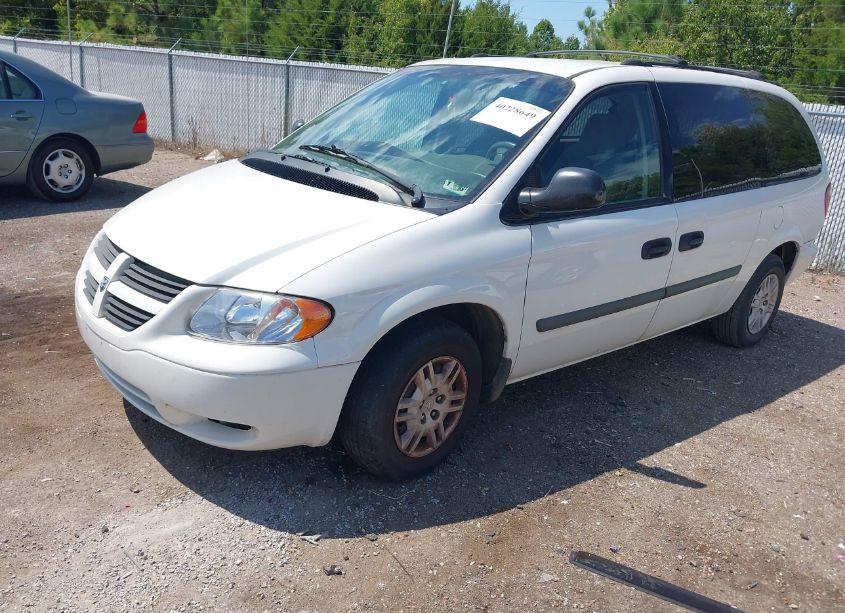 Photo 2 of 2005 Dodge Grand CARAVAN SE (VIN 1D8GP24R85B275451)